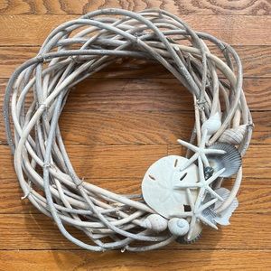 15” Driftwood and Sea Shell Wreath